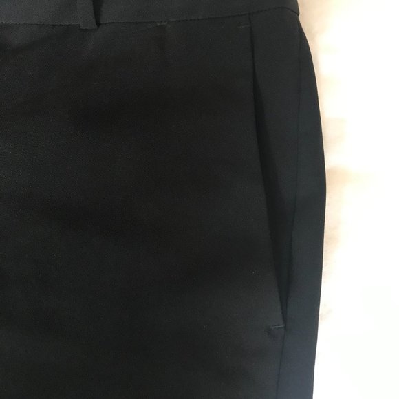 Michael Kors Capri Pants - Picture 5 of 5